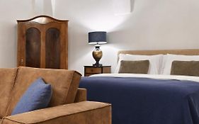U Suteru Boutique Hotel